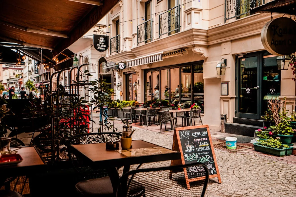Miksi Valita Meidät – kuva 1